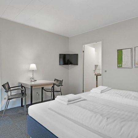 Hotel Varde Bagian luar foto